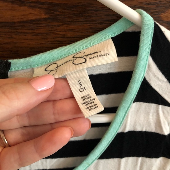 GUC black and white striped maternity top size S - Picture 2 of 4